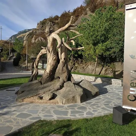 Mariposas De 比利亚努亚