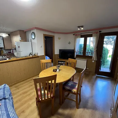 公寓 Mariposas De 比利亚努亚